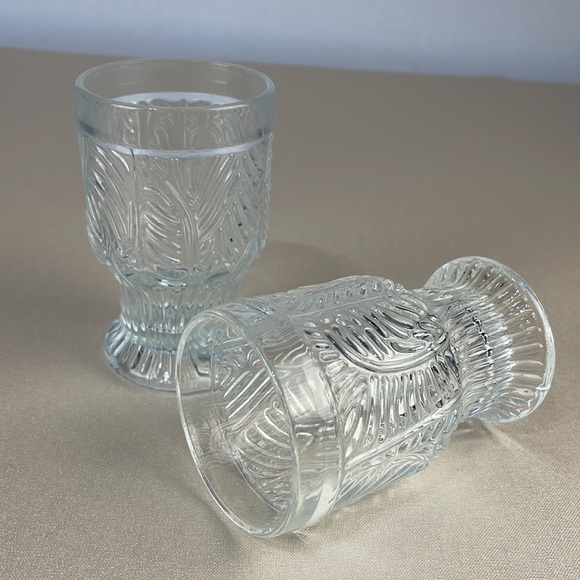Vintage Embossed/Textured Bar Glasses (set of 2) - Picture 2 of 10